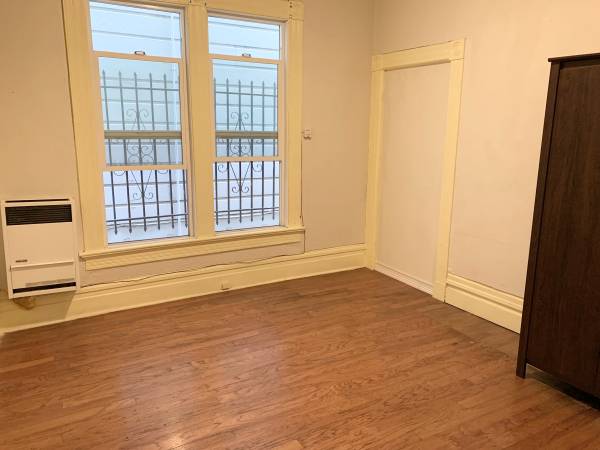 HABITACIÓN PRIVADA DE $1000 DISPONIBLE (centro de Oakland)63880015079043122