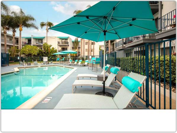 $2,595 / 1hab - 824ft2 - ¡Descubra, disfrute y viva: su nuevo hogar lo espera! (San Diego)63701763702017121