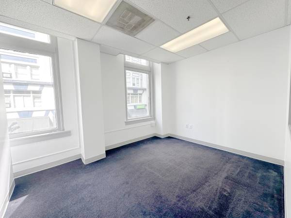 $400 Artist Studio/Maker Space (Unit 205 & 209) - Downtown Portland (SW 4th & Oak)63831397897473120