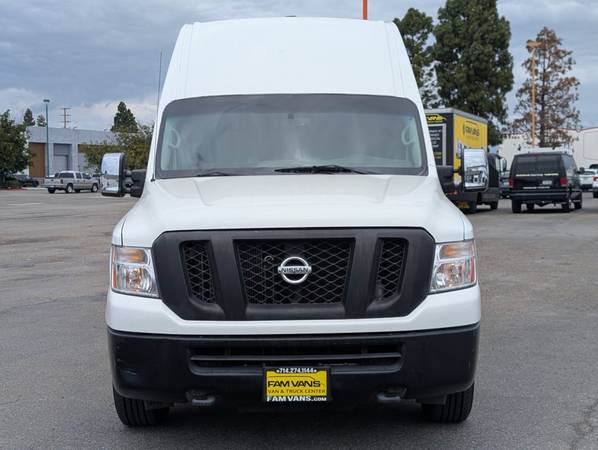 2017 Nissan NV2500 HD SV  High Roof Cargo Van Van - $25,555 (FAM Vans Inc)63654704388865122