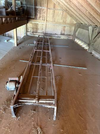 Hay elevator 1