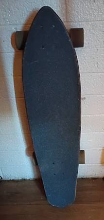 ### FOR SALE...NICE SKATEBOARD IN EXCELLENT CONDITION### 1