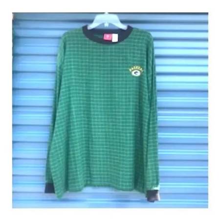 Long Sleeve Pajama Top & {2}Tee Shirts . Size: 2XL (50-52) Packers - $29 (Knoxville, Tennessee)634423845335051222