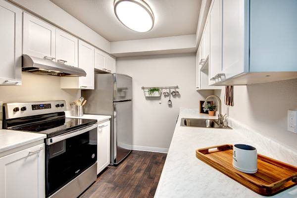 $1,899 / 2br - 880ft2 - 2BD 1BA, Playground, On-Site Management (8022 83rd Avenue Southwest, Lakewood, WA)63814635728771122