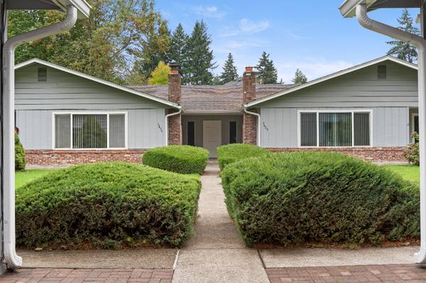$3400.00 / 2br - 1310ft2 - One level hidden gem - Furnished 2Bd / 2BA near Royal Oaks Club/VanMal64038885634178124