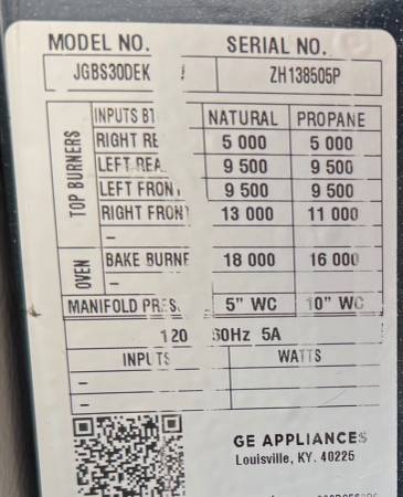 White GE Gas Stove (propane) 30" Width - $375 (Lodi Ca)62972944736897123