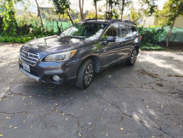 2015 Subaru Outback - Financing Available! 1