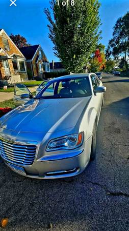 2012 Chrysler 300 • 3.6L Pentastar V6 • Clean Title • NO issues 1