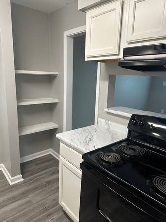 $1,105 / 2br - 1012ft2 - Come FALL in Love with our Community! (Baton Rouge)63678508369025123