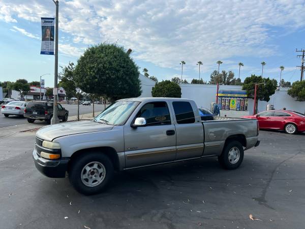 Chevy silverado - $3,000 (Long Beach)63623753962881122