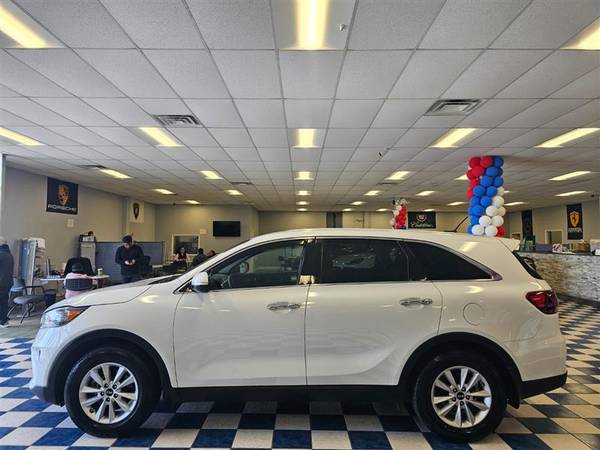 2020 KIA SORENTO LX WITH 3RD ROW SEATS !!!!!! No Money Down! Just Pay Taxes & - $14,795 (+ CARMART VA)63616539257089123