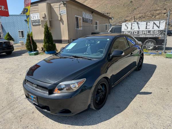 2007 Scion TC, súper limpio, transmisión de 5 velocidades - $4.999 (Wenatchee, WA)63442635798273122