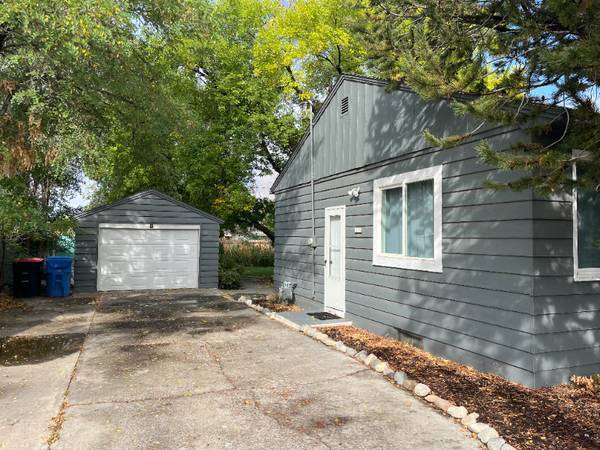 $2000.00 / 4br - 1441ft2 - Single family home for rent. Available immediately.63963189236738122