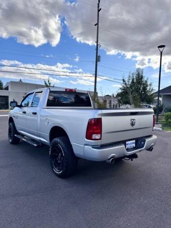 2017 RAM Express Quad Cab - Photo 7
