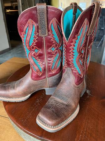 ARIAT women’s boots OBO 1