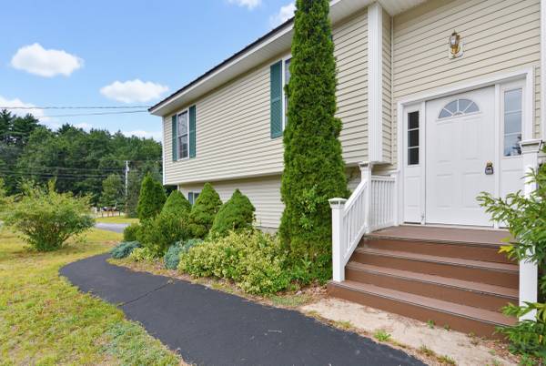 3br 2 ba Split Level 1