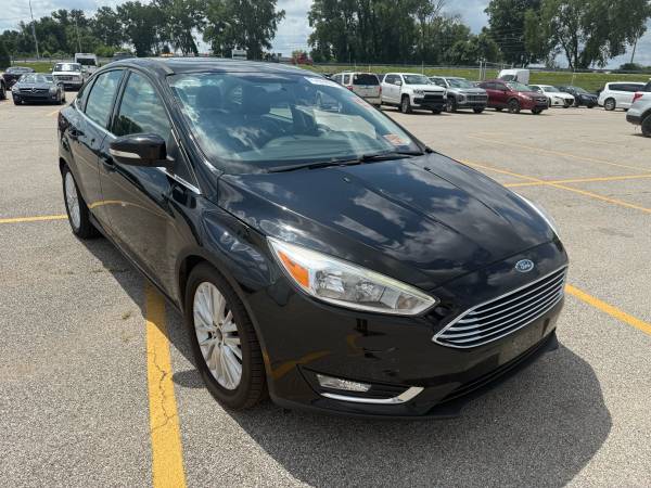 2017 Ford focus - $4,500 (High Ridge)63621359039747124