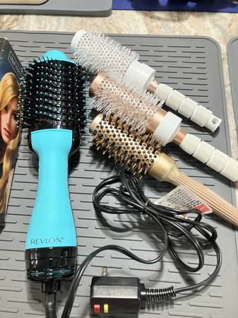 T3 Round Brushes, Conair 3Q Hair Dryer, and Revlon One Step - $85 (Kirkland)63470796860801123