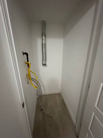 $1,800 / 1br - 1800ft2 - 1 bedroom 2 baths fully renovated staten island (Staten Island)63945500397955122
