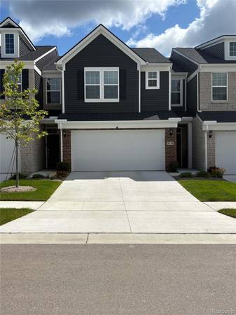 Giving you some Me Time - Condos in Village Of Clarkston. 3 Beds, 2 Baths 1