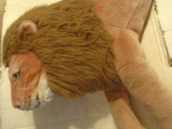 Stuffed Lion  toy 1