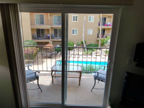 $1,395 / 1br - 680ft2 - B-9  Unit  $1395 Furnished 1 Bedroom 1 Bath Condo w/single car garage (Lake Havasu City)64038880529795121