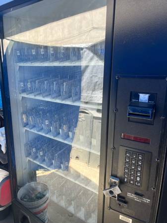 Soda vending machine 1