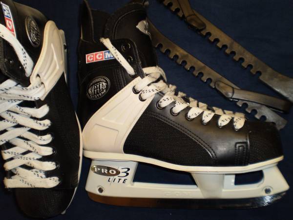 Ice Skates, Size 8 1