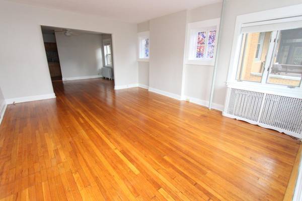 $2,499 / 3br - Gorgeous 3BR/1.5BA w/ Hardwood Floors & Sunny Windows 🌞✨ (Squirrel Hill, Pittsburgh)64013532270337123