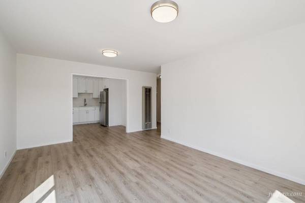 $2,950 / 1br - ¡No deje de ver este amplio y luminoso apartamento reformado de 1 dormitorio! Genial ~ J.Wavro (richmond / seacliff)63861100727555121