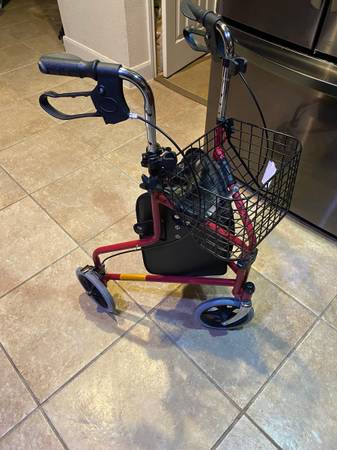 3 Wheel Rollator/ Walker 1