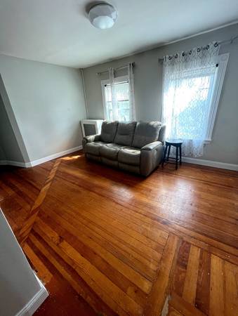 $1,000 / 2br - Rent rooms with or without furniture (Dedham)63824666545795124
