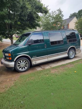 1997 GMC SAVANA CONVERSION VAN GOOD CONDITION RUNS GREAT - $4,400 (BUFORD)63621242562051121