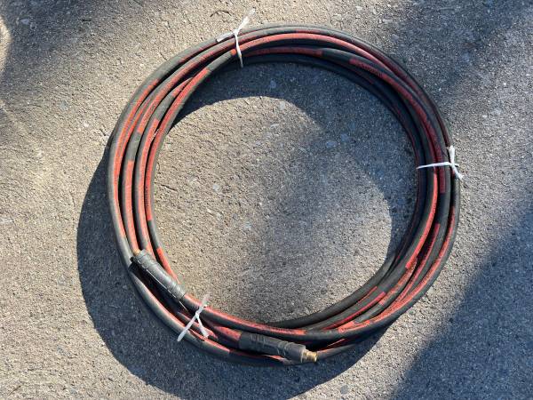 Husky 3/8 in. x 50 ft. Premium Rubber Air Hose 1