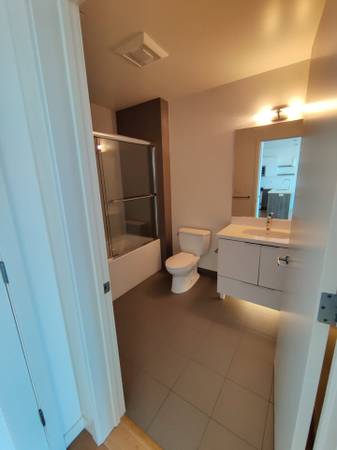 $1,950 / 1br - 1 Bedroom w/ private Bath in spacious Polk Gulch 2b/2ba (lower nob hill)64045029238529123