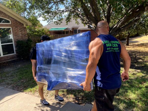 Safes, Sectionals, Stairs – Heavy Moving Help Available 1