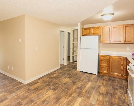 $1,345 / 1br - $500 SAVINGS NOW + Newer Appliances - Spacious Layout & Fireplaces (Tigard)63841707983745124