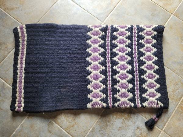 Western Show Pad 32"×36" 1