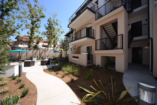 $2,650 / 2br - 3-12 month lease terms available, Air Conditioner, Gas Range (Thousand Oaks)63800711917697123