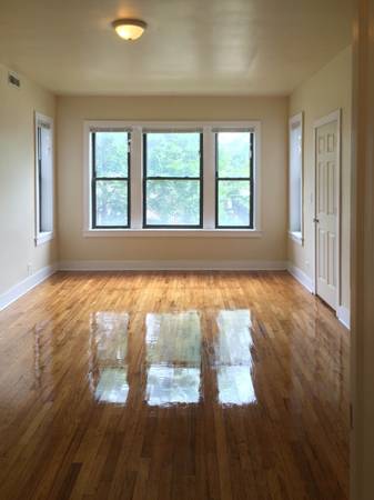 $1,350 / 2br - Apartment $1,350 / 2 Bedrooms 1 Bath - Marquette & Wabash63898601599874122