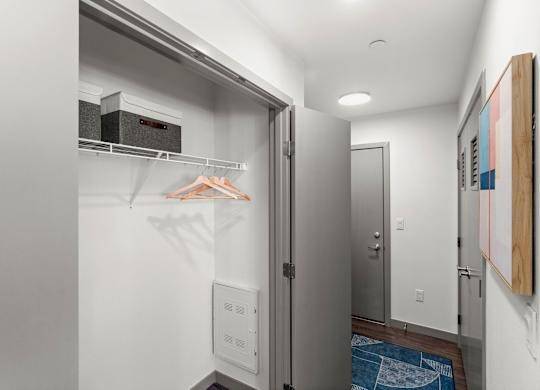 $2,022 / 1br - 619ft2 - 8 Weeks Rent FREE plus $1500 Gift Card! Start living your dream today! (6th Ave)63884778936963124