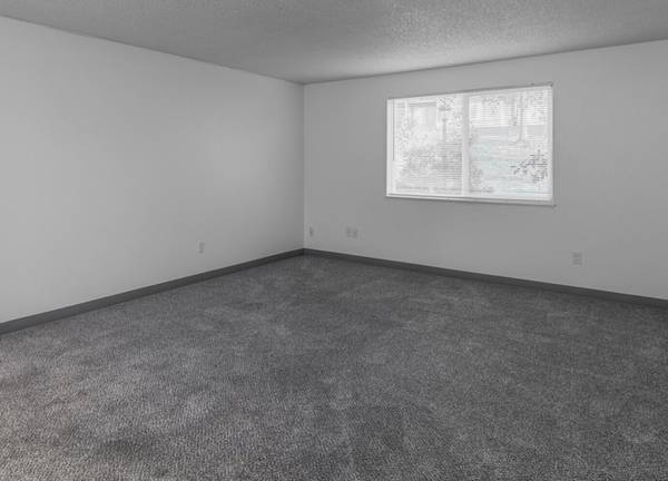 $1,350 / 1br - 1 MES GRATIS - Área de juegos en Spring Park - Dogwood Ciudad del Oeste (North Clackamas)63831326358913121