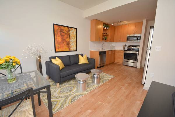 $1,495 / 1br - Amazing 1 Bed Available Soon at Piccadilly Flats! Call or Text Now! (SE Portland, SE Belmont, Buckman)63956353547523121