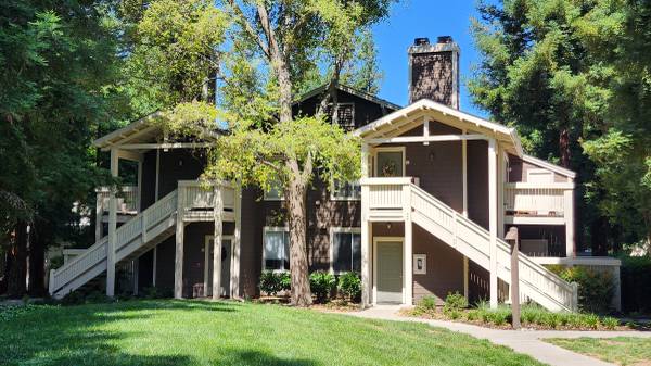 $2,995 / 2br - 873ft2 - 2x1 updated Kitchen, Washer/Dryer in Unit! (dublin / pleasanton / livermore)63797037748609120