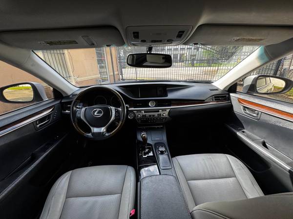 2014 LEXUS ES350 TÍTULO LIMPIO SIN ACCIDENTES - $10,950 (Houston)63622387441539124
