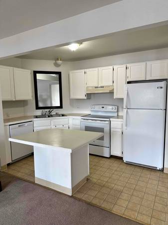 1 Great apartment, close to downtown Wasilla! Heat & Hot Water INCLUDED! 1