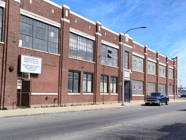 $695 / 600ft2 - Chicago Loft/warehouse space for rent63960013055875121