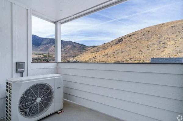 $1,814 / 4br - 1388ft2 - BBQ/Picnic Area, Bike Racks, Covered Parking (205 Silver Lake Rd, Reno, NV)63992637230851124