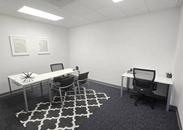 MOVE IN READY OFFICE SPACE! UTILITIES INCLUDED 1