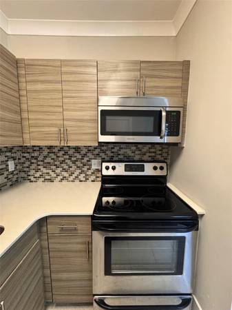 $1,600 / 350ft2 - ★BEAUTIFUL CORAL GABLES STUDIO WALK TO MIRACLE MILE 1/1★ (MIAMI)64049278490499123